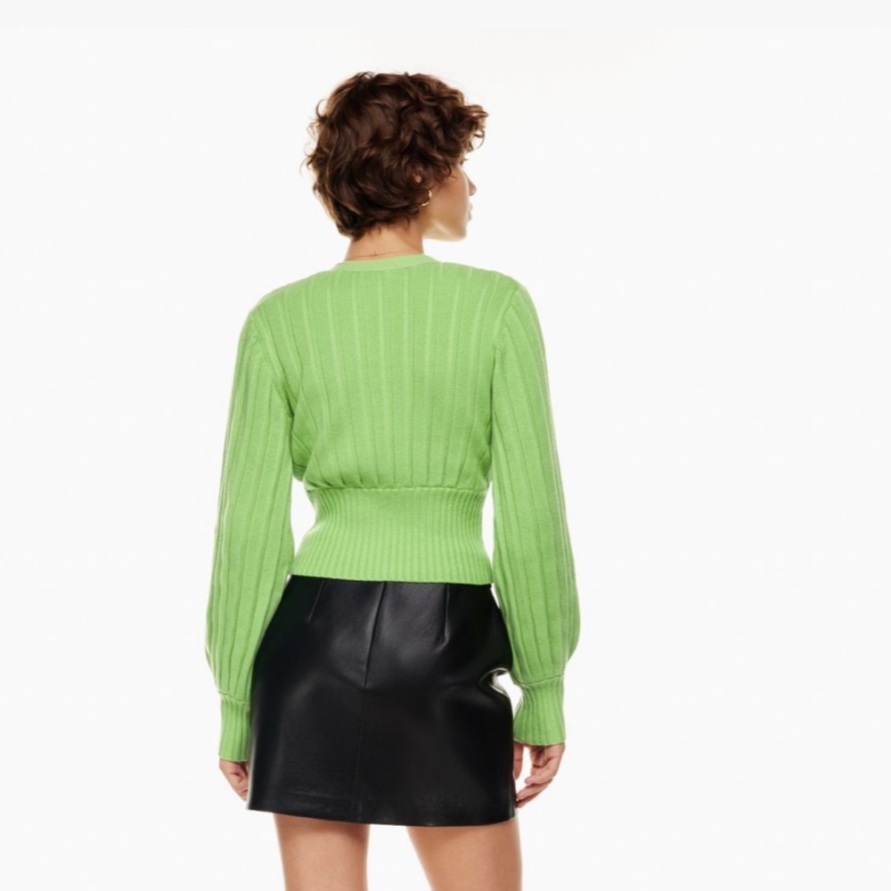 Atitzia -Wilfred plunge front cardigan - Picture 3 of 6